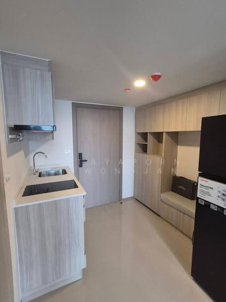 Origin Play Bangkhunnon Triple Station, Bangkok, Bang Khun Non, Bangkok Noi, Bangkok, 1 Bedroom, 40 sqm, Condo For Rent, by Atitayaporn Robwongjan, 500567405 - DDproperty.com