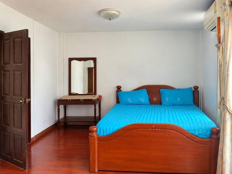 Pieamsuk Garden Ville, Pathum Thani, Bang Dua, Muang Pathum Thani, Pathum Thani, 5 Bedrooms, 180 sqm, Townhouse For Sale, by กรกฤตย์ บุญสระ, 500567424 - DDproperty.com