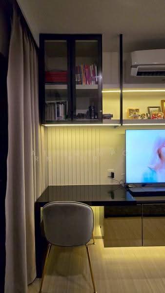Life Sathorn Sierra, Bangkok, Ratchaphruek Rd, Talat Plu, Thon Buri, Bangkok, 1 Bedroom, 35 sqm, Condo For Sale, by Atitayaporn Robwongjan, 500567446 - DDproperty.com