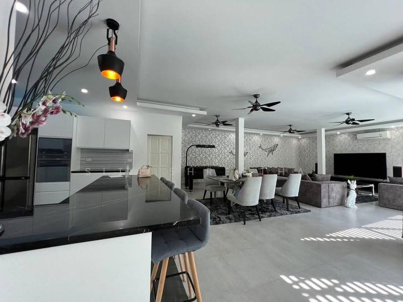undefined, Chon Buri (Pattaya), Nong Pru, Bang Lamung (Pattaya), Chon Buri (Pattaya), 5 Bedrooms, 694 sqm, Villa For Sale, by Sita Shrestha, 500567453 - DDproperty.com