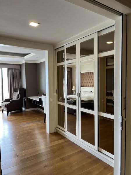 State Tower, Bangkok, 1055 Silom Road, Silom, Bang Rak, Bangkok, 1 Bedroom, 68 sqm, Condo For Rent, by ทศวัฏฏ์ วิเศษสัมมาพันธ์, 500567460 - DDproperty.com