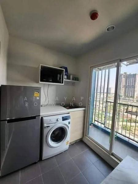 Metro Sky Wutthakat, Bangkok, Thanon Wutthakat, Talat Plu, Thon Buri, Bangkok, 1 Bedroom, 29 sqm, Condo For Sale, by Atitayaporn Robwongjan, 500567475 - DDproperty.com