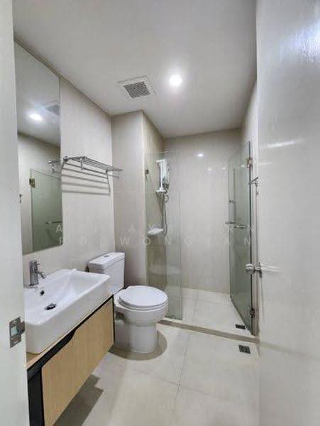The Parkland Phetkasem-Thapra, Bangkok, 99 Petchkasem Road, Wat Tha Pra, Bangkok Yai, Bangkok, 1 Bedroom, 31 sqm, Condo For Sale, by Atitayaporn Robwongjan, 500567487 - DDproperty.com
