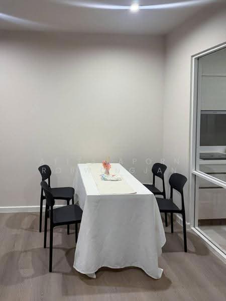 The Room Sathorn-Taksin, Bangkok, 99 Ratchaphruek Road, Bukkalo, Thon Buri, Bangkok, 2 Bedrooms, 78 sqm, Condo For Rent, by Atitayaporn Robwongjan, 500567525 - DDproperty.com
