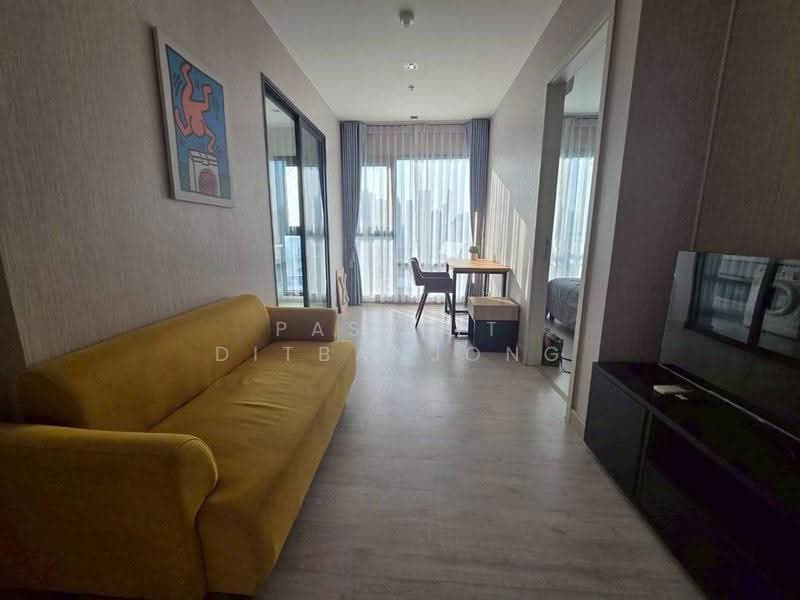 Rhythm Sukhumvit 36-38, Bangkok, 55 Soi Sukhumvit 36, Sukhumvit Road, Phra Kanong, Khlong Toei, Bangkok, 1 Bedroom, 33 sqm, Condo For Rent, by Pasupit Ditbanjong, 500567557 - DDproperty.com