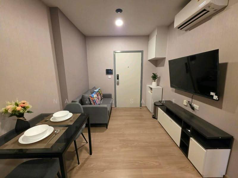 Chewathai Pinklao, Bangkok, Arun Amarin Road, Bang Yi Khan, Bang Phlat, Bangkok, 1 Bedroom, 29 sqm, Condo For Rent, by Najawa Salae, 500567584 - DDproperty.com