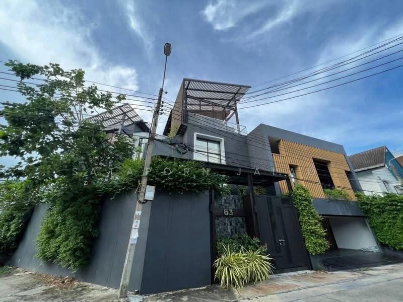 5-BR Villa, Bangkok, Khlong Tan Nua, Watthana, Bangkok, 5 Bedrooms, 900 sqm, Villa For Sale, by Sataporn Jalao, 500567606 - DDproperty.com