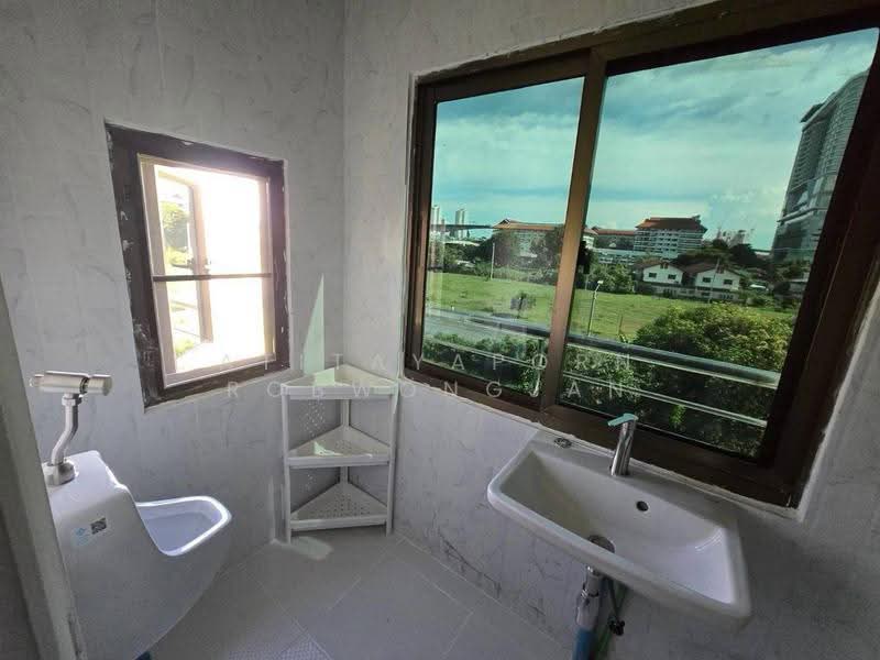 Charoennakorn River Place : เจริญนคร ริเวอร์ เพลส, กรุงเทพ, ถนน เจริญนคร, สำเหร่, ธนบุรี, กรุงเทพ, 110 ตร.ม., คอนโด ให้เช่า, โดย Atitayaporn Robwongjan, 500567624 - DDproperty.com
