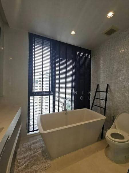 Vittorio 39, Bangkok, 8 Sukhumvit, Khlong Tan Nua, Watthana, Bangkok, 2 Bedrooms, 125 sqm, Condo For Rent, by Chayanin Khanijou, 500567633 - DDproperty.com