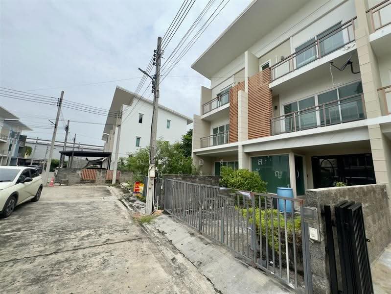 Deluxe Town Ramintra, Bangkok, Soi Ramintra 34 (Soi Yu Yen), Tha Rang, Bang Khen, Bangkok, 3 Bedrooms, 140 sqm, Townhouse For Sale, by คุณ ผ่องใส เปาะทอง (อัญ), 500567641 - DDproperty.com