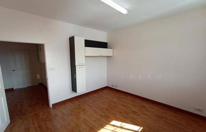 3-BR Townhouse, Bangkok, Chong Nonsi, Yan Nawa, Bangkok, 3 Bedrooms, 263 sqm, Townhouse For Sale, by Sataporn Jalao, 500567644 - DDproperty.com