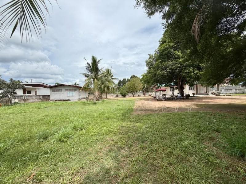 บ้านเดี่ยวพร้อมที่ดินบางละมุง ชลบุรี, Chon Buri (Pattaya), Huai Yai, Bang Lamung (Pattaya), Chon Buri (Pattaya), 2 Bedrooms, 70 sqm, Single Detached House For Sale, by The Best Property แป๋ม, 500567660 - DDproperty.com