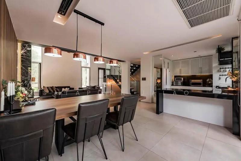 The Lofts Sathorn, Bangkok, 76 Soi Meksawat, Chong Nonsi, Yan Nawa, Bangkok, 3 Bedrooms, 350 sqm, Single Detached House For Sale, by Sataporn Jalao, 500567665 - DDproperty.com