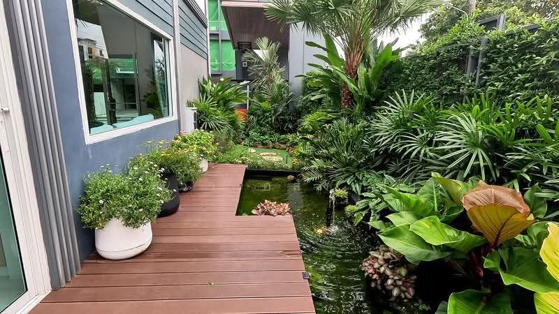 3-story townhome in Don Mueang featuring 4 bedrooms, 5 bathrooms, and parking for 2 cars; located ne, Bangkok, Don Mueang, Bangkok, 4 Bedrooms, 170 sqm, Townhouse For Sale, by เทวา อสังหาฯ, 500567681 - DDproperty.com