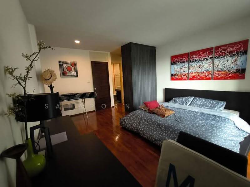 4-BR Townhouse, Bangkok, Samsen Nok, Huai Khwang, Bangkok, 4 Bedrooms, 400 sqm, Townhouse For Sale, by Sataporn Jalao, 500567690 - DDproperty.com