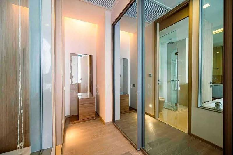 The Esse Asoke, Bangkok, 333 Soi Sukhumvit 21, Sukhumvit Road, Khlongtoei Nua, Watthana, Bangkok, 1 Bedroom, 49 sqm, Condo For Rent, by Chayanin Khanijou, 500567703 - DDproperty.com