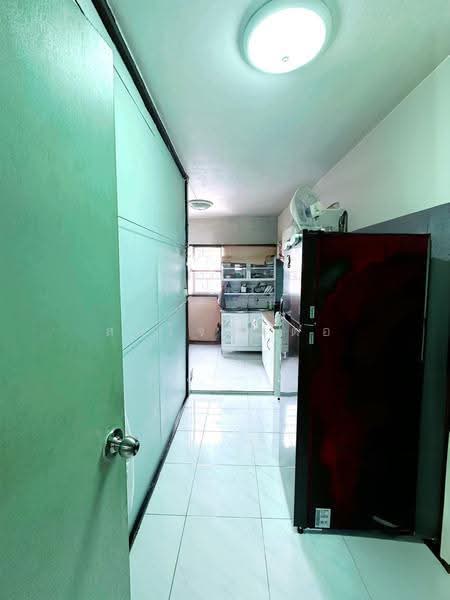 Huai Khwang Housing Flats, Soi Pracha Songkhro 30, Bangkok, Soi Pracha Songkhro 30, Pracha Songkhro Road, Dindaeng Subdistrict, Dindaeng District, Bangkok, Din Daeng, Bangkok, 1 Bedroom, 54 sqm, Apartment For Sale, by สนใจติดต่อ, 500567707 - DDproperty.com