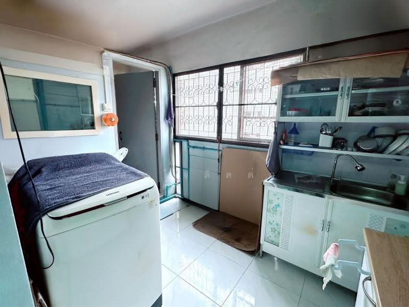 Huai Khwang Housing Flats, Soi Pracha Songkhro 30, Bangkok, Soi Pracha Songkhro 30, Pracha Songkhro Road, Dindaeng Subdistrict, Dindaeng District, Bangkok, Din Daeng, Bangkok, 1 Bedroom, 54 sqm, Apartment For Sale, by สนใจติดต่อ, 500567707 - DDproperty.com