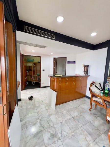 Witthayu Complex, Bangkok, 1673 New Petchaburi Road, Makkasan, Ratchathewi, Bangkok, 2 Bedrooms, 100 sqm, Condo For Rent, by Kornkanok Sonvichai, 500567716 - DDproperty.com