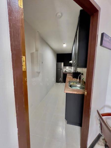 Witthayu Complex, Bangkok, 1673 New Petchaburi Road, Makkasan, Ratchathewi, Bangkok, 2 Bedrooms, 100 sqm, Condo For Rent, by Kornkanok Sonvichai, 500567716 - DDproperty.com