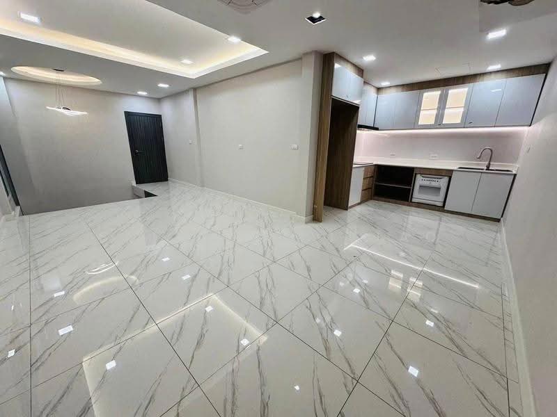 บ้าน 3-ห้องนอน, กรุงเทพ, ห้วยขวาง, กรุงเทพ, 290 ตร.ม., บ้านเดี่ยว ขาย, โดย Sataporn Jalao, 500567736 - DDproperty.com