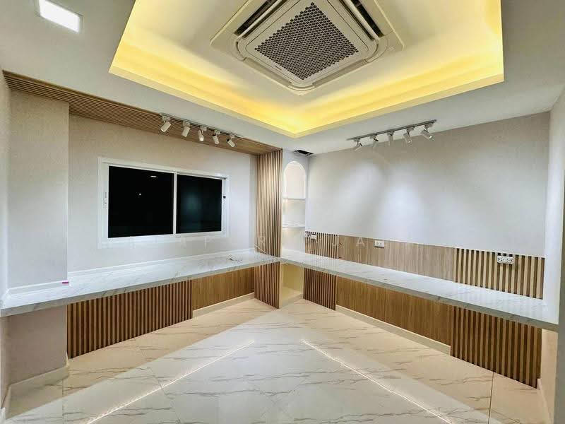 บ้าน 3-ห้องนอน, กรุงเทพ, ห้วยขวาง, กรุงเทพ, 290 ตร.ม., บ้านเดี่ยว ขาย, โดย Sataporn Jalao, 500567736 - DDproperty.com