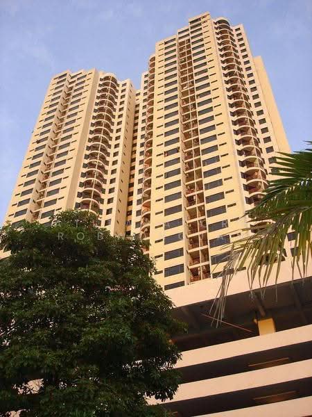 Rattanakosin Island, Bangkok, Soi Lao Lada, Arun Amarin, Bangkok Noi, Bangkok, 3 Bedrooms, 187 sqm, Condo For Sale, by Atitayaporn Robwongjan, 500567749 - DDproperty.com