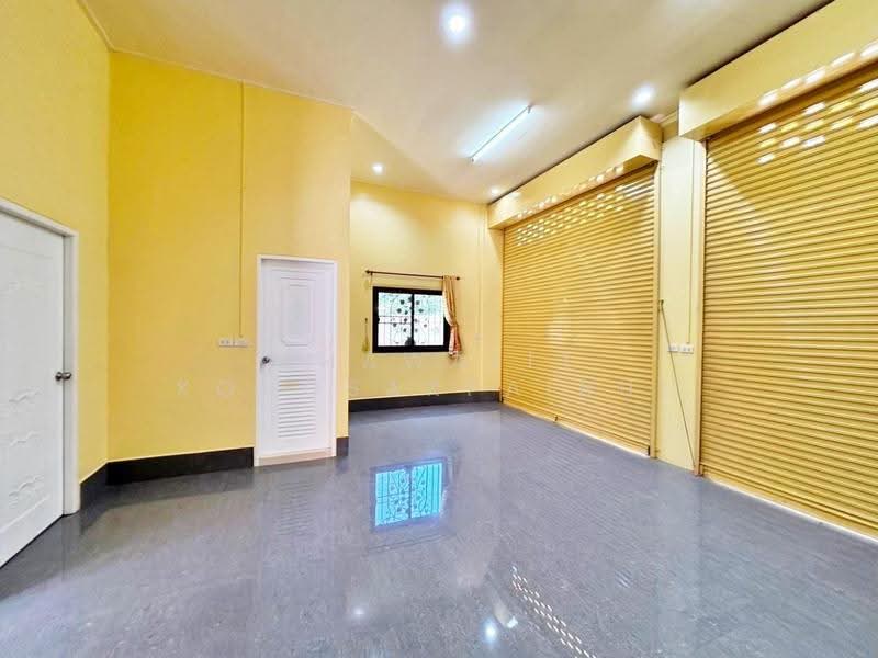 ขาย บ้านหลังใหญ่ พร้อมบ้านหลังเล็ก 4 หลัง บนที่ดิน 1 ไร่ กว่า โครงสร้างแข็งแรงทนทาน ใกล้อ่างเก็บน้ำ, นครนายก, เขาลำดวน-วังรี, เขาพระ, เมืองนครนายก, นครนายก, 726 ตร.ม., บ้านเดี่ยว ขาย, โดย CHAWALIT KONGSAKPAIBUL, 500567768 - DDproperty.com
