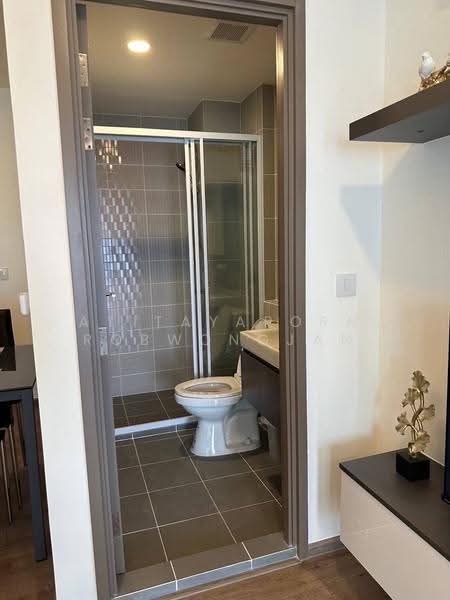 Aspire Pinklao-Arun Ammarin, Bangkok, Arun Amarin Road, Arun Amarin, Bangkok Noi, Bangkok, 1 Bedroom, 35 sqm, Condo For Rent, by Atitayaporn Robwongjan, 500567774 - DDproperty.com