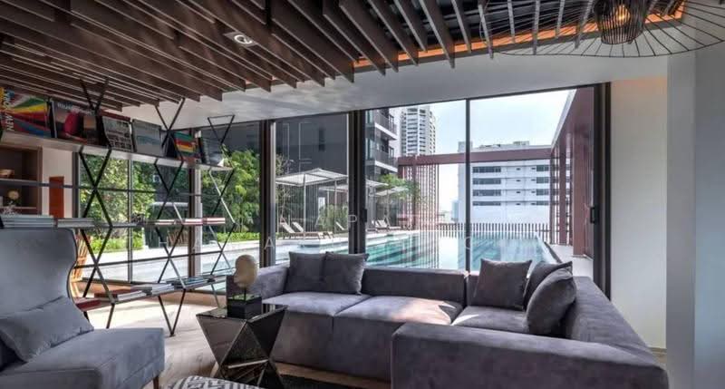 C Ekkamai, Bangkok, 888 Soi Sukhumvit 63, Sukhumvit Road, Khlong Tan Nua, Watthana, Bangkok, 1 Bedroom, 33 sqm, Condo For Sale, by Napat Thamakulangkul, 500567778 - DDproperty.com