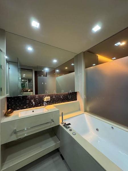 The Address Sathorn, Bangkok, 98 Sathorn Nua Road, Silom, Bang Rak, Bangkok, 2 Bedrooms, 70 sqm, Condo For Sale, by Napat Thamakulangkul, 500567796 - DDproperty.com
