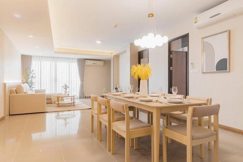 Supalai River Resort, Bangkok, 99 Charoennakhon Road, Samlae, Thon Buri, Bangkok, 3 Bedrooms, 192 sqm, Condo For Sale, by Atitayaporn Robwongjan, 500567818 - DDproperty.com