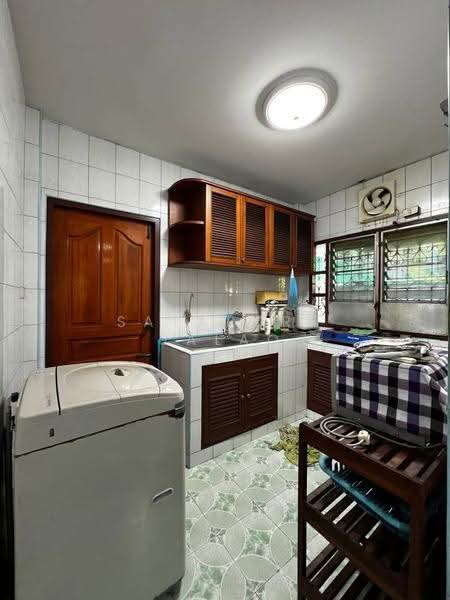 4-BR House, Bangkok, Wat Prayakrai, Bang Kho Laem, Bangkok, 4 Bedrooms, 160 sqm, Single Detached House For Sale, by Sataporn Jalao, 500567820 - DDproperty.com