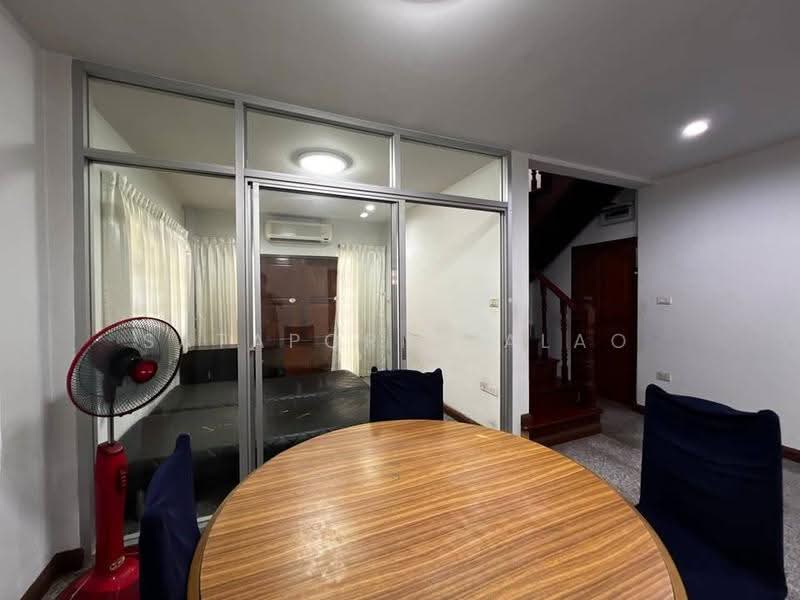 4-BR House, Bangkok, Wat Prayakrai, Bang Kho Laem, Bangkok, 4 Bedrooms, 160 sqm, Single Detached House For Sale, by Sataporn Jalao, 500567820 - DDproperty.com