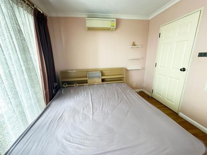 Lumpini Place Narathiwas-Chaopraya, Bangkok, 1298 Rama 3 Road, Chong Nonsi, Yan Nawa, Bangkok, 1 Bedroom, 40 sqm, Condo For Rent, by Poonyaporn Veerabulyarit, 500567827 - DDproperty.com