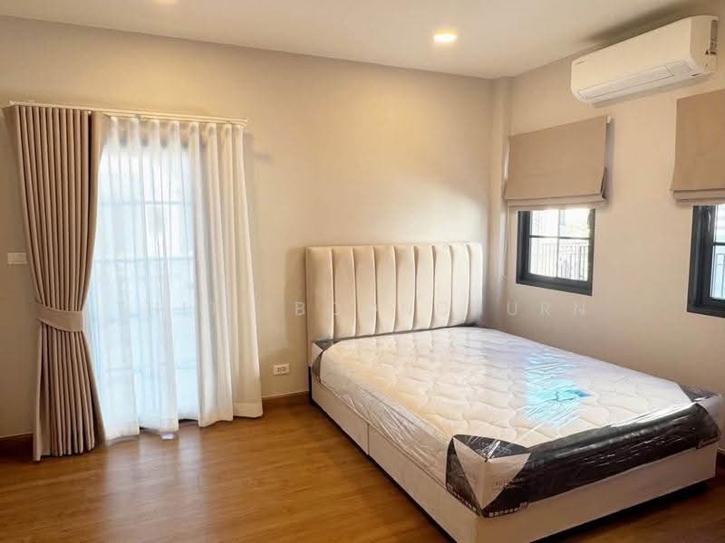 Centro Bangna Km.7, Samut Prakan, Buanakarin Road, Bang Kaeo, Bang Plee, Samut Prakan, 4 Bedrooms, 303 sqm, Single Detached House For Rent, by Thiti Boonchurn, 500567831 - DDproperty.com