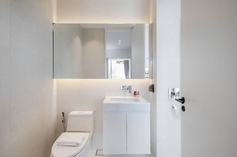 7-BR Villa, Bangkok, Khlong Tan Nua, Watthana, Bangkok, 7 Bedrooms, 700 sqm, Villa For Rent, by Sataporn Jalao, 500567854 - DDproperty.com