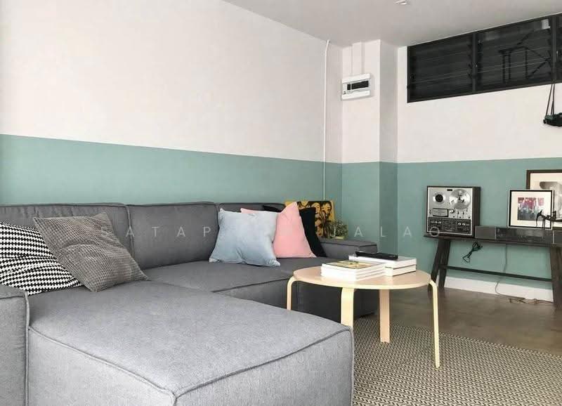 4-BR Townhouse, Bangkok, Khlong Tan Nua, Watthana, Bangkok, 4 Bedrooms, 250 sqm, Townhouse For Rent, by Sataporn Jalao, 500567880 - DDproperty.com