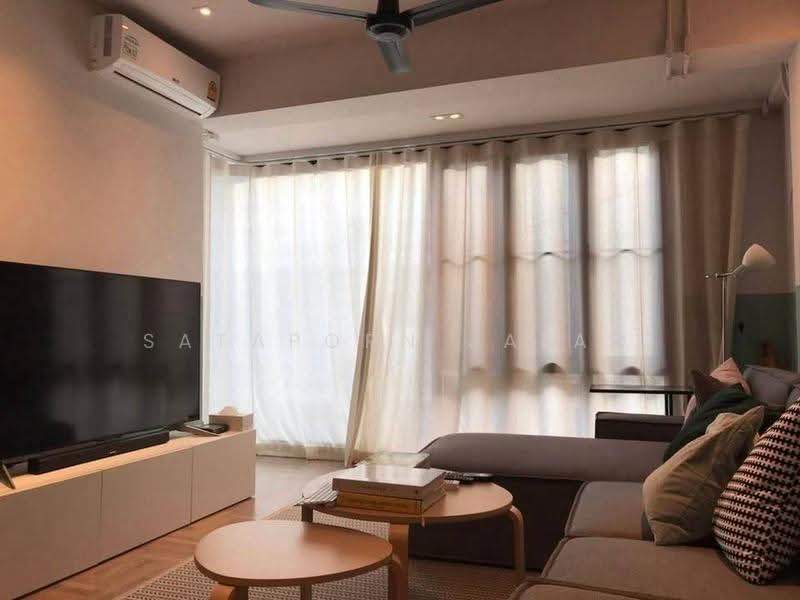 4-BR Townhouse, Bangkok, Khlong Tan Nua, Watthana, Bangkok, 4 Bedrooms, 250 sqm, Townhouse For Rent, by Sataporn Jalao, 500567880 - DDproperty.com