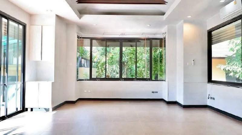 บ้านมยุรีวิลล์ Baan Mayuree Ville, Chiang Mai, San Phak Wan, Hang Dong, Chiang Mai, 7 Bedrooms, 600 sqm, Single Detached House For Sale, by จีระนันท์ หล้ากันหา, 500567891 - DDproperty.com