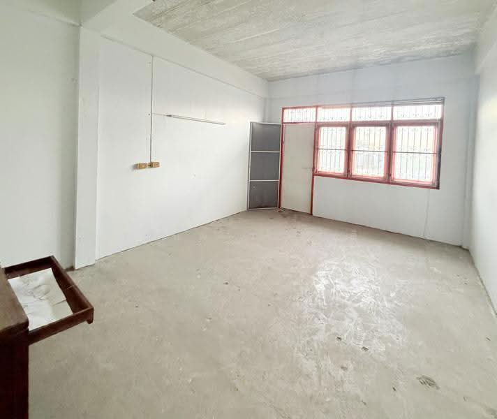 3-story shophouse in Don Mueang, located on Chang Akat Uthit Road, Bangkok, ช่างอากาศอุทิศ, Don Mueang, Bangkok, , 62 sqm, Shophouse For Sale, by Wasan Wasati, 500567892 - DDproperty.com