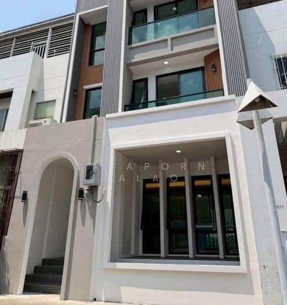 Prominent Place, Bangkok, Ramkhamhaeng 24 Alley, Hua Mak, Bang Kapi, Bangkok, 4 Bedrooms, 368 sqm, Townhouse For Sale, by Sataporn Jalao, 500567896 - DDproperty.com