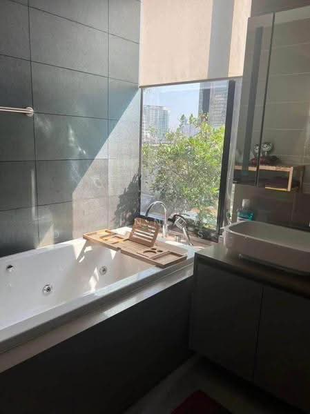 M Silom, Bangkok, 26 Narathiwas Ratchanakarin Road, Suriyawong, Bang Rak, Bangkok, 2 Bedrooms, 150 sqm, Condo For Rent, by Trinnaya Dungsirisangthong, 500567921 - DDproperty.com