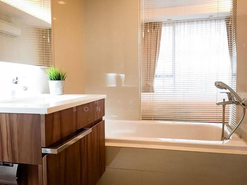 Via 31, Bangkok, Soi Sukhumvit 31, Khlong Tan Nua, Watthana, Bangkok, 1 Bedroom, 48 sqm, Condo For Rent, by Kornkanok Sonvichai, 500567949 - DDproperty.com