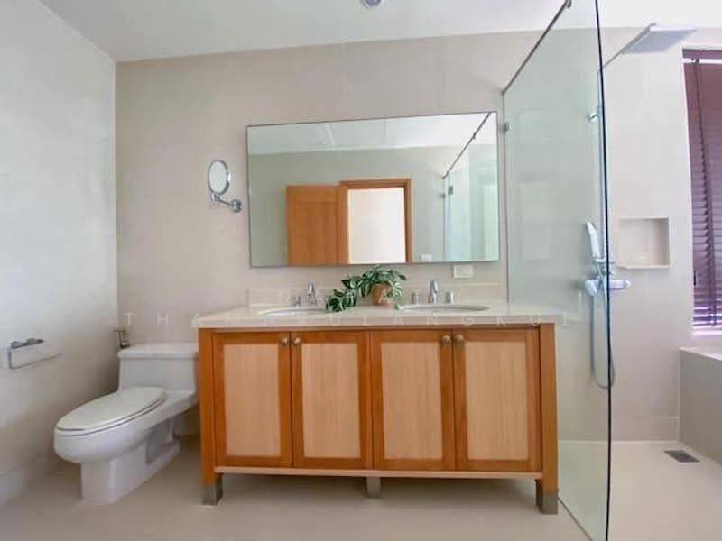 The Emporio Place, Bangkok, 93 Soi Sukhumvit 24, Sukhumvit Road, Khong Tan, Khlong Toei, Bangkok, 2 Bedrooms, 108 sqm, Condo For Sale, by Napat Thamakulangkul, 500567977 - DDproperty.com