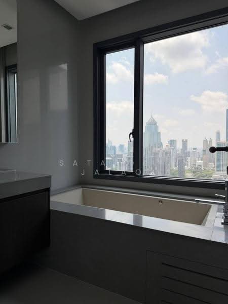Q1 Sukhumvit, Bangkok, 1 Sukhumvit Road, Khlong Toei, Bangkok, 4 Bedrooms, 296 sqm, Condo For Sale, by Sataporn Jalao, 500568006 - DDproperty.com