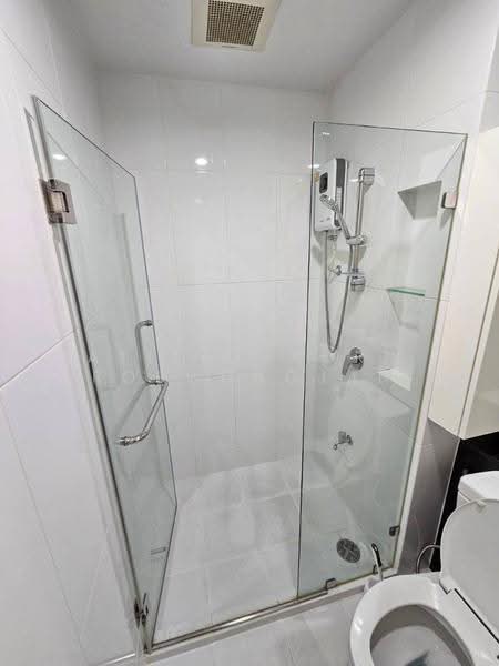 The Parkland Grand Taksin, Bangkok, 555/811 Taksin-Petkasem Road, Dao Khanong, Thon Buri, Bangkok, 1 Bedroom, 35 sqm, Condo For Sale, by Atitayaporn Robwongjan, 500568057 - DDproperty.com