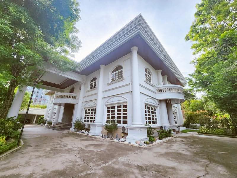 คฤหาสน์ สุขุมวิท 64, Bangkok, Bang Chak, Phra Khanong, Bangkok, 6 Bedrooms, 2,000 sqm, Single Detached House For Rent, by Vasawat Sudvaja, 500568088 - DDproperty.com