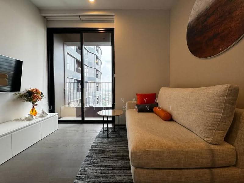 Coco Parc, Bangkok, 1150 Rama 4 Road, Khlong Toei, Bangkok, 1 Bedroom, 37 sqm, Condo For Rent, by Trinnaya Dungsirisangthong, 500568101 - DDproperty.com