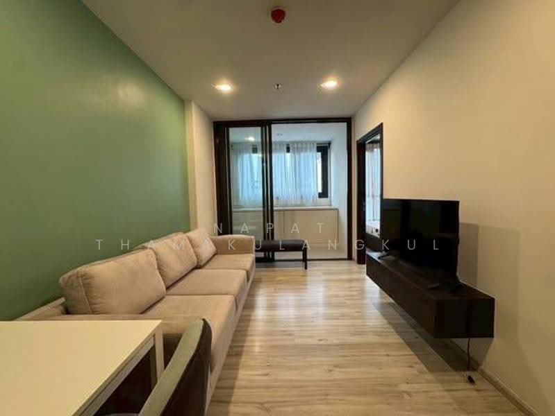 XT Huaikhwang, Bangkok, 244 Ratchadaphisek Road, Huai Khwang, Bangkok, 1 Bedroom, 30 sqm, Condo For Rent, by Napat Thamakulangkul, 500568113 - DDproperty.com